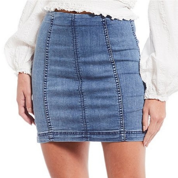 Free People Denim/Jean Mini Skirt Sz - Picture 5 of 11